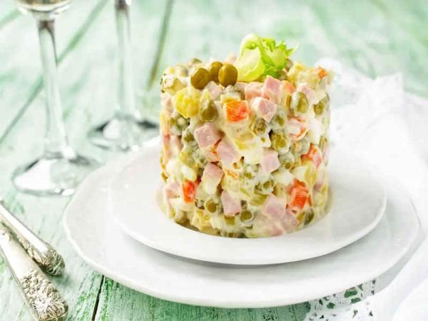 طرز تهیه سالاد کاردینال فرانسوی ، فرق کاردینال روسی و فرانسوی طرز تهیه سالاد کاردینال فرانسوی ، فرق کاردینال روسی و فرانسوی چیه؟